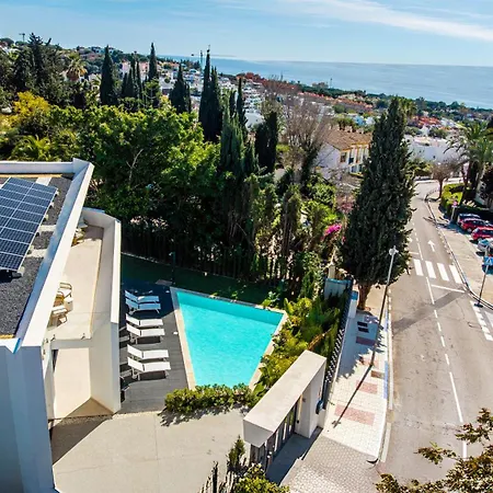 Vacation I La Moderne, Sparkling Heated Pool, Private Gym, Cine Room, Arcade Machines